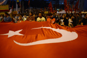 Turk protesters occupy Taksim Square