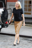 Naomi Watts Leaving her Apartment in Soho