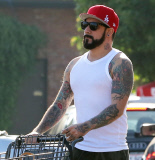 EXCLUSIVE - A. J. McLean wearing a baseball cap over his new hair