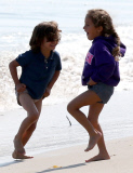 Exclusive... Jennifer Lopez & Family Spend The Day In Malibu ***NO WEB USE*** 