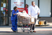 *EXCLUSIVE* Katherine Jackson goes grocery shopping in West Hills