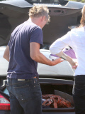 Exclusive... Is Jason Trawick Trying to Sell Britney Spears's Purses and Shoes Out of His Trunk? 