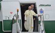 Papst Franziskus reist zum Weltjugendtag in Rio de Janeiro