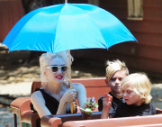 Gwen Stefani Takes Zuma And Kingston To Ride Trains And Ponies On Independence Day