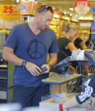 Heidi Klum and Martin Kristen hit Whole Foods