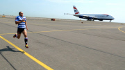 Man vs Plane: Bryan Habana takes on British Airways¿ new A380 Superjumbo