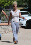 Britney Spears Shows Her Support For 'Big' Things 