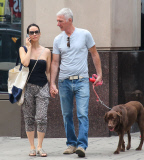Lucy Liu & New Boyfriend Go Antique Shopping 
