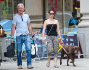 Lucy Liu & New Boyfriend Go Antique Shopping 