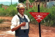 Diana in Angola Minefields 150197