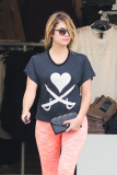 *EXCLUSIVE* Ashley Benson keeps up with her workout in Hollywood