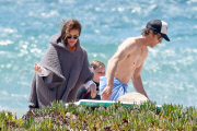 *EXCLUSIVE* Julia Roberts makes it a Family Day at the Beach