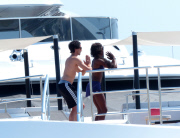 Naomi_Campbell und Adrien_Brody beim Yoga 