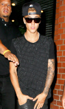 EXCLUSIVE Justin Bieber leaving Toscana 