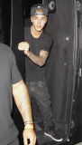 EXCLUSIVE Justin Bieber leaving Toscana Part 2