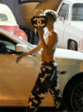 Miley Cyrus leaves High Voltage Tattoo