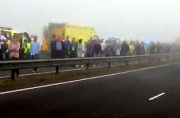 Massenkarambolage mit 100 Fahrzeugen