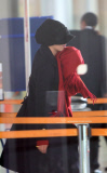 ** NO WEB** Scarlett Johansson leaving for Toronto without her boyfriend 