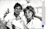 James Hunt And Wife Sarah Hunt And Their Son Tom - 1985 James Hunt (29 August 1947 ? 15 June 1993) Was A British Racing Driver From England Who Won The Formula One World Championship In 1976. After Retiring From Driving Hunt Became A Media Commentato