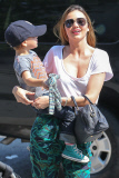 Miranda Kerr and Flynn spend time with her parents at the Museum