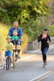 Naomi Watts and Liev Schreiber make the school run a workout - Part 2