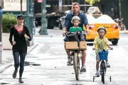 Naomi Watts and Liev Schreiber make the school run a workout