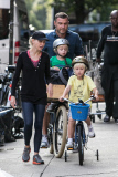 Naomi Watts and Liev Schreiber make the school run a workout