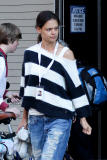 Katie Holmes looking tired after dropping off Suri