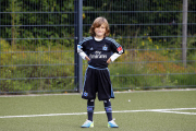 Sabia_Boulahrouz begleitet Damian_van_der_Vaat zum Fussballtraining