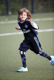 Sabia_Boulahrouz begleitet Damian_van_der_Vaat zum Fussballtraining