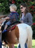 Jennifer Garner Takes Her Family to a Community Party 