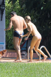 Joanna Krupa and Romain Zago show off their hot bods