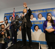 Tony Abbott bei Wahlkampagne in Adelaide