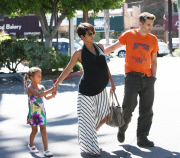 Halle Berry ready to pop!