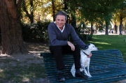 PORTRAIT DE MICHEL DRUCKER, ANIMATEUR