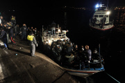 Around thousand immigrants arriving by boat in Lampedusa every day