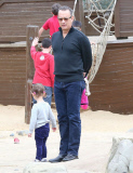 EXC: TOM HANKS TAKES HIS GRANDDAUGHTER TO HYDE PARK