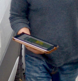 EXKLUSIV: Til Schweiger schaut SpongeBob Filme auf seinem Tablet am Set von "Tatort: Kopfgeld" - Hamburg