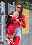 Red Hot Alessandra Ambrosio takes kids out for fun  Pt 2