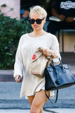 Pamela Anderson shows off her new look