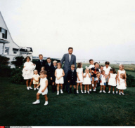 USA: JOHN KENNEDY JR & FATHER & KENNEDY   FAMILY