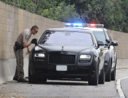 Kim Kardashian pulled over for speeding!!
