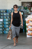 Halle Berry shows off her new post baby body while out shopping
