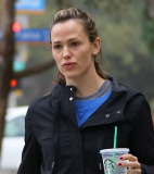 EXCLUSIVE Make up free Jennifer Garner needs some serious sleep!