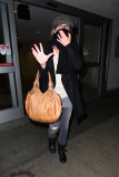 Christina Applegate is just not having it at LAX