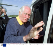 Ronnie Biggs arrives back in Britain  - 07 May 2001