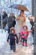 Mariah Carey and the Twins visit Joan Boyce Jewelry in Aspen - Part 2