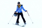 *EXCLUSIVE* Paris Hilton carves through the Aspen Slopes
