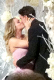 Kaley Cuoco marries Ryan Sweeting to bring in the New Year