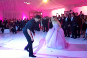 Kaley Cuoco marries Ryan Sweeting to bring in the New Year